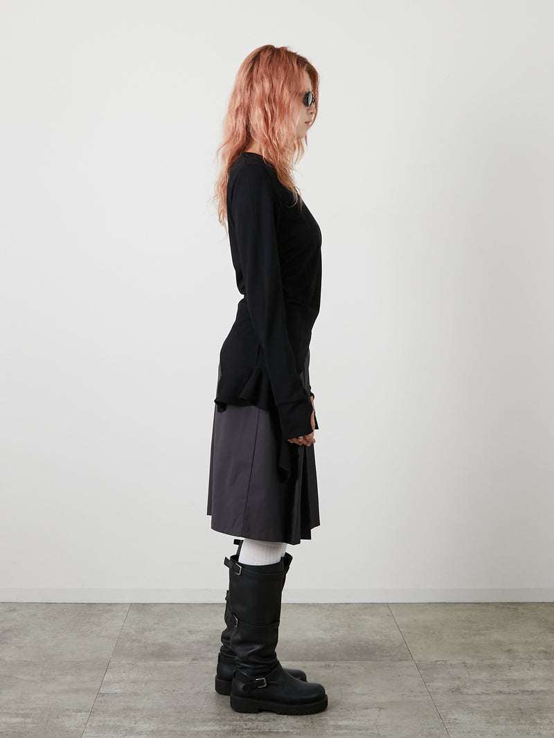 ASYMMETRY FRILL TOPS / BLACK