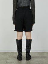 【Heart by led.】TUCK SHORT PANTS / BLACK