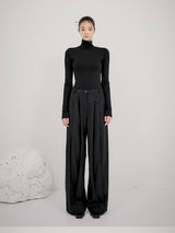 3.Pin-tuck Wide Pants