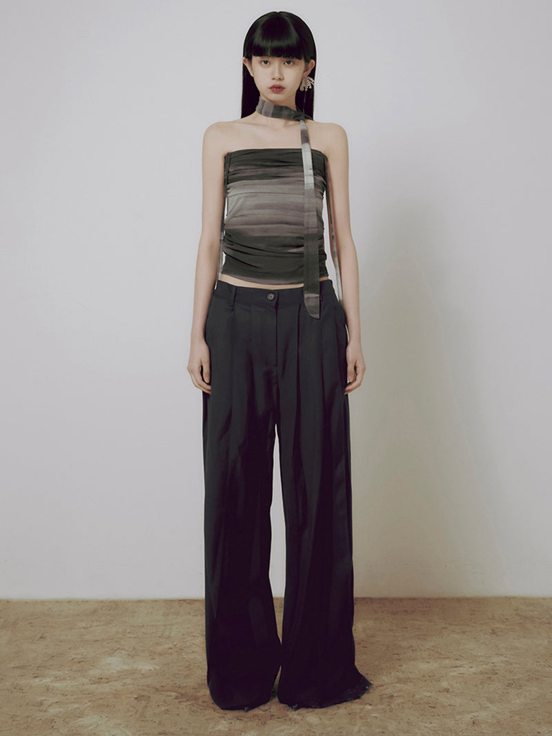 3.Pin-tuck Wide Pants