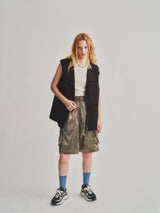 FRONT ZIP OVER VEST / BLACK