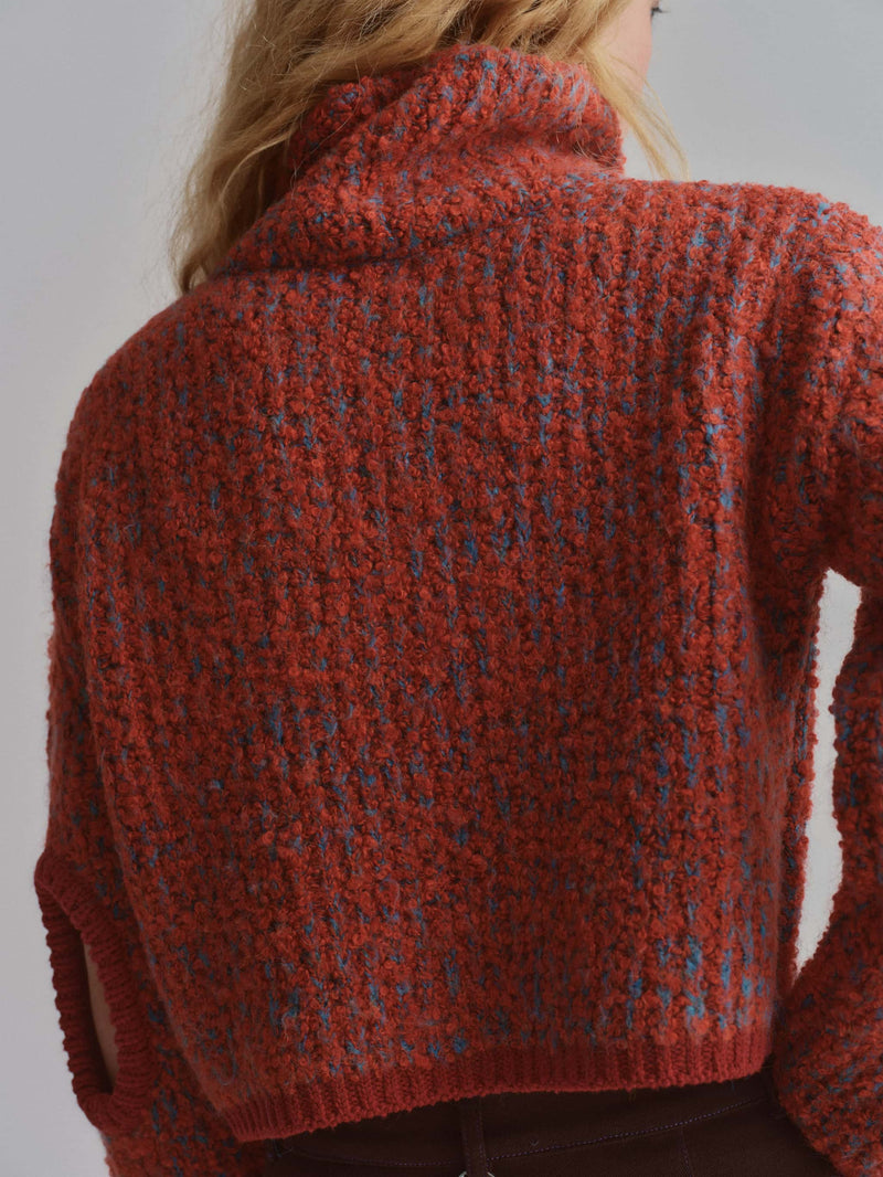 ELBOW HOLE BOUCLE KNIT / RED