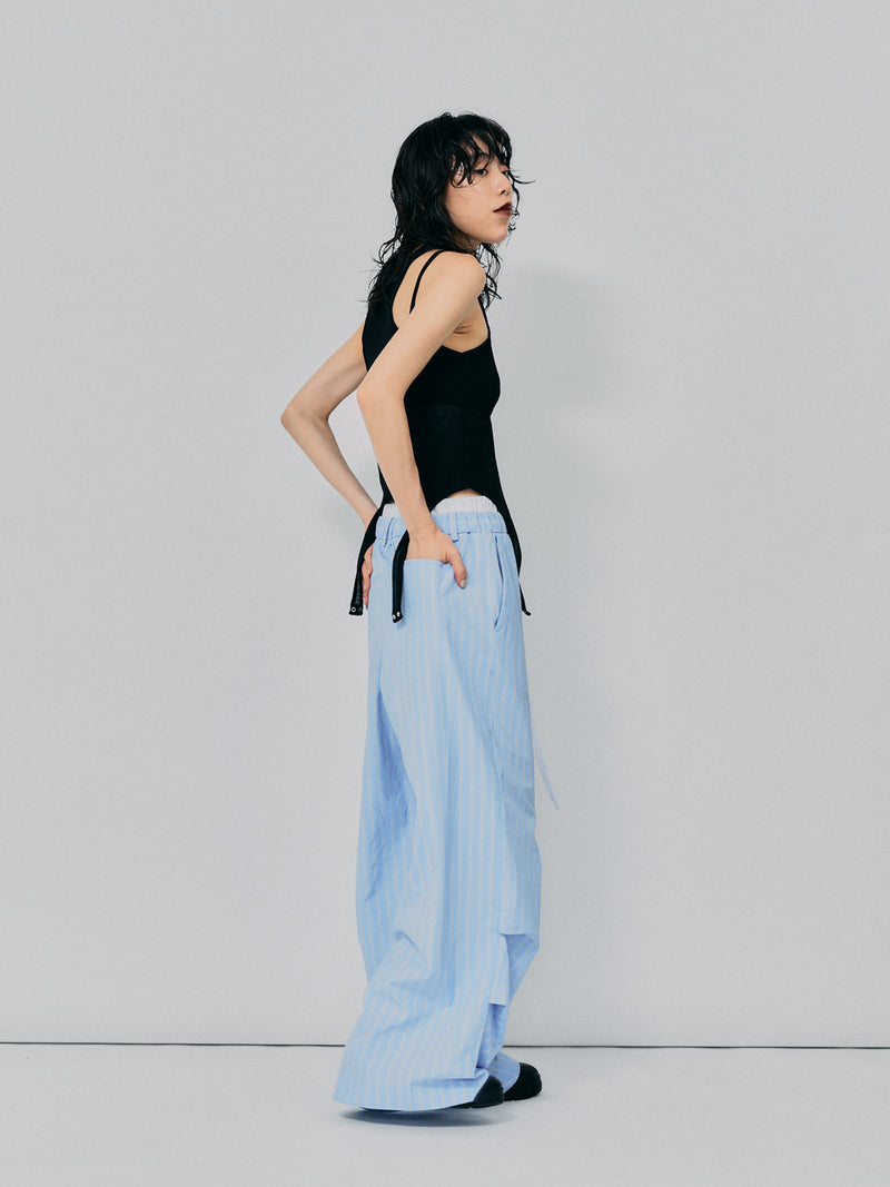 LAYERED TUCK PANTS / BLUE