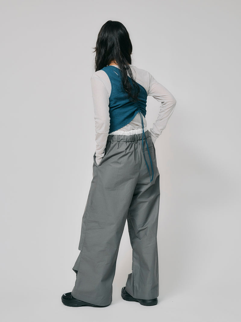 LAYERED TUCK PANTS / GRAY