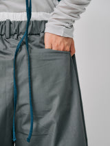 LAYERED TUCK PANTS / GRAY