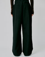 TUCK WIDE PANTS