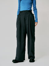 TUCK WIDE PANTS