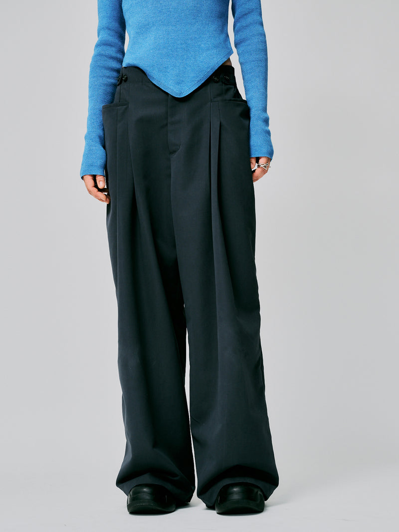 TUCK WIDE PANTS