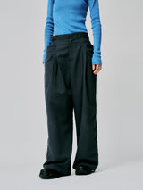 TUCK WIDE PANTS