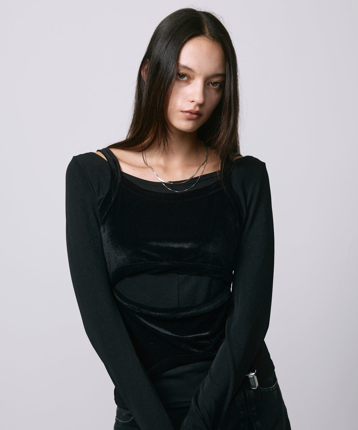 LAYRED TANK SELEEVE / BLACK