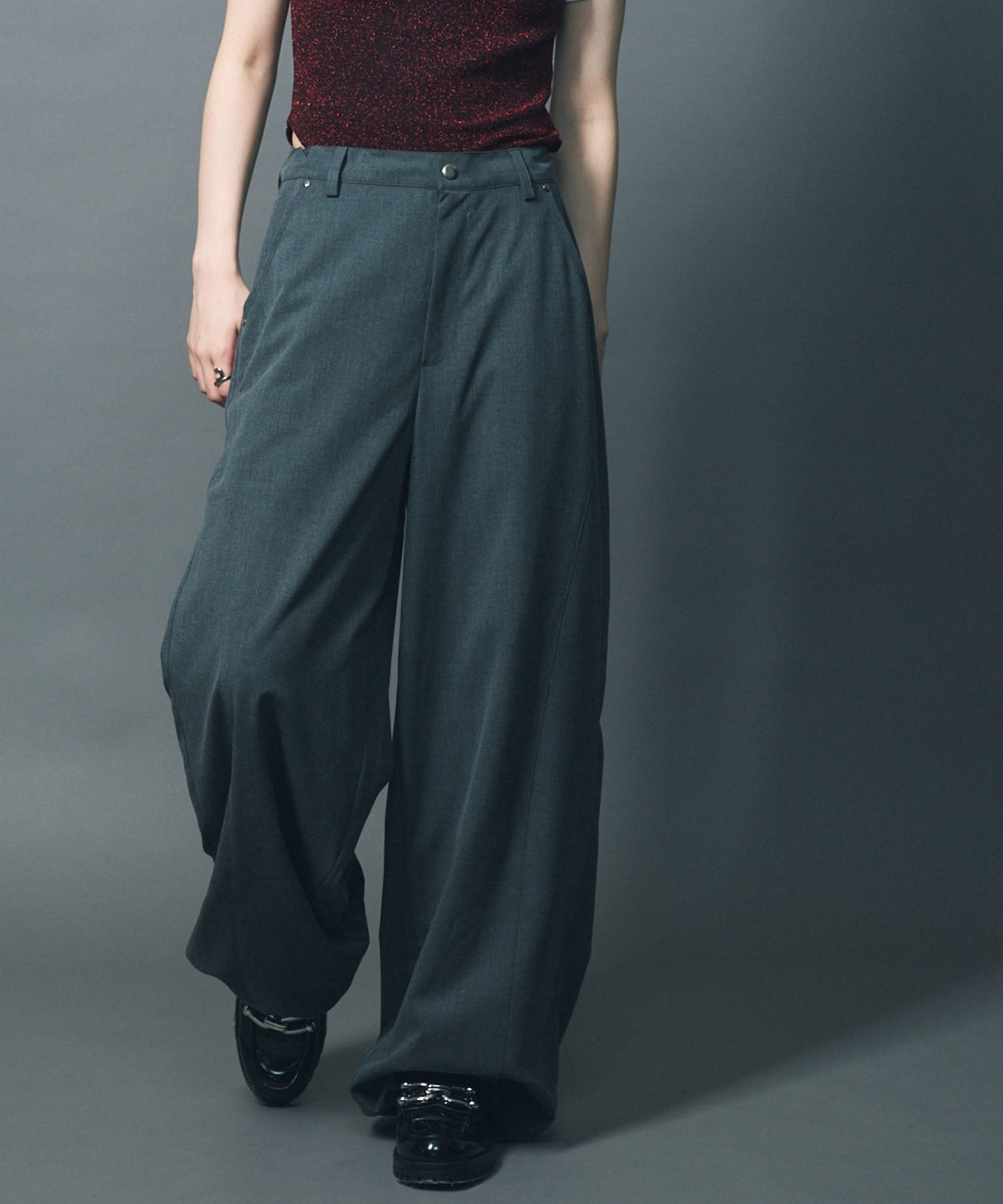 PAIN OR PLEASURE ♥ LIV PANTS/追跡付 20240908_ug_0197_ee6cc229-ddac