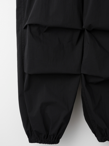 LIGHT LOOSE CARGO PANTS / BLACK – led-tokyo│レッドトーキョー